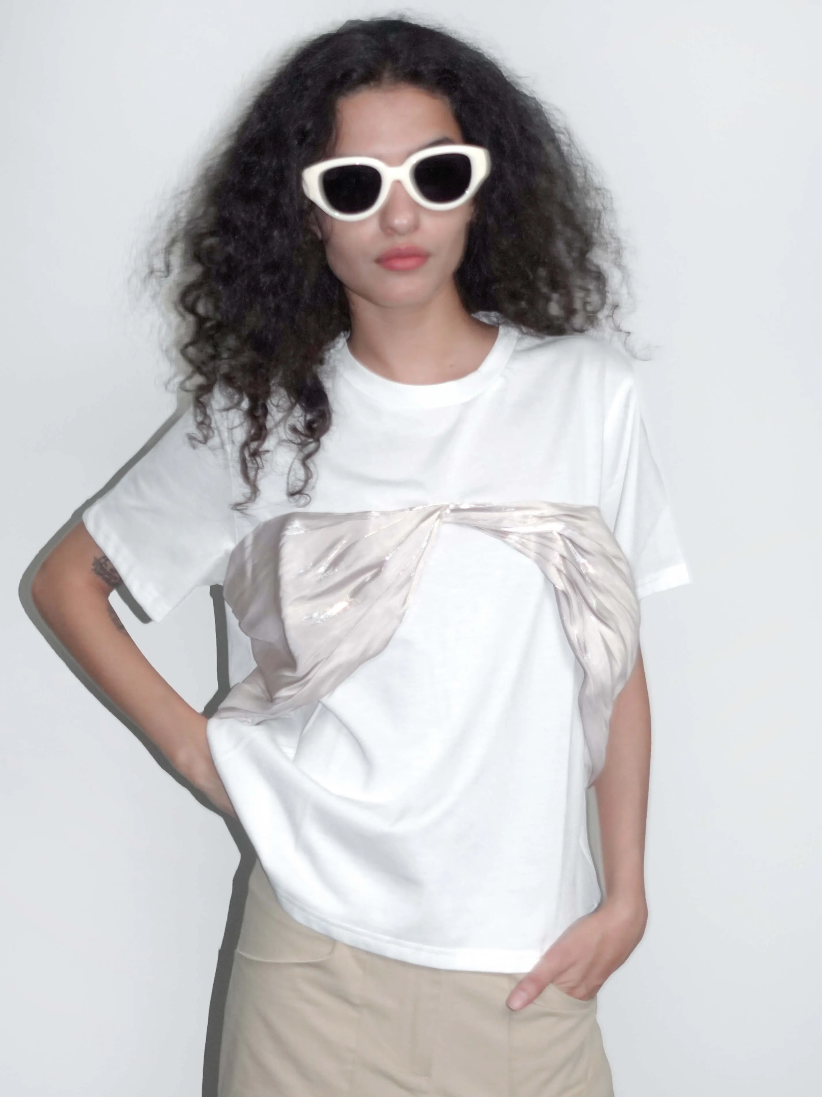 Contrast Color 3D Bow Casual T-shirt