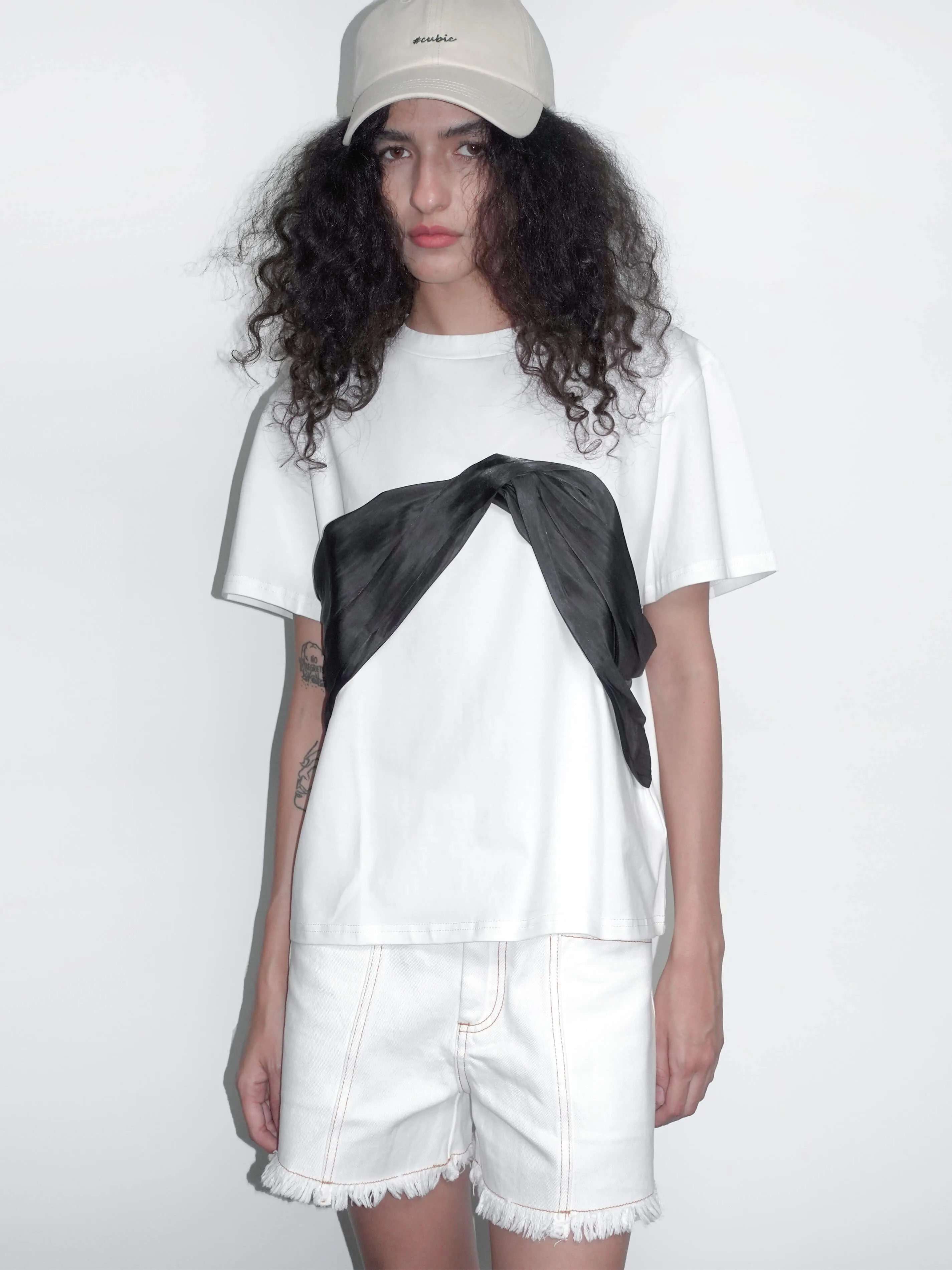 Contrast Color 3D Bow Casual T-shirt