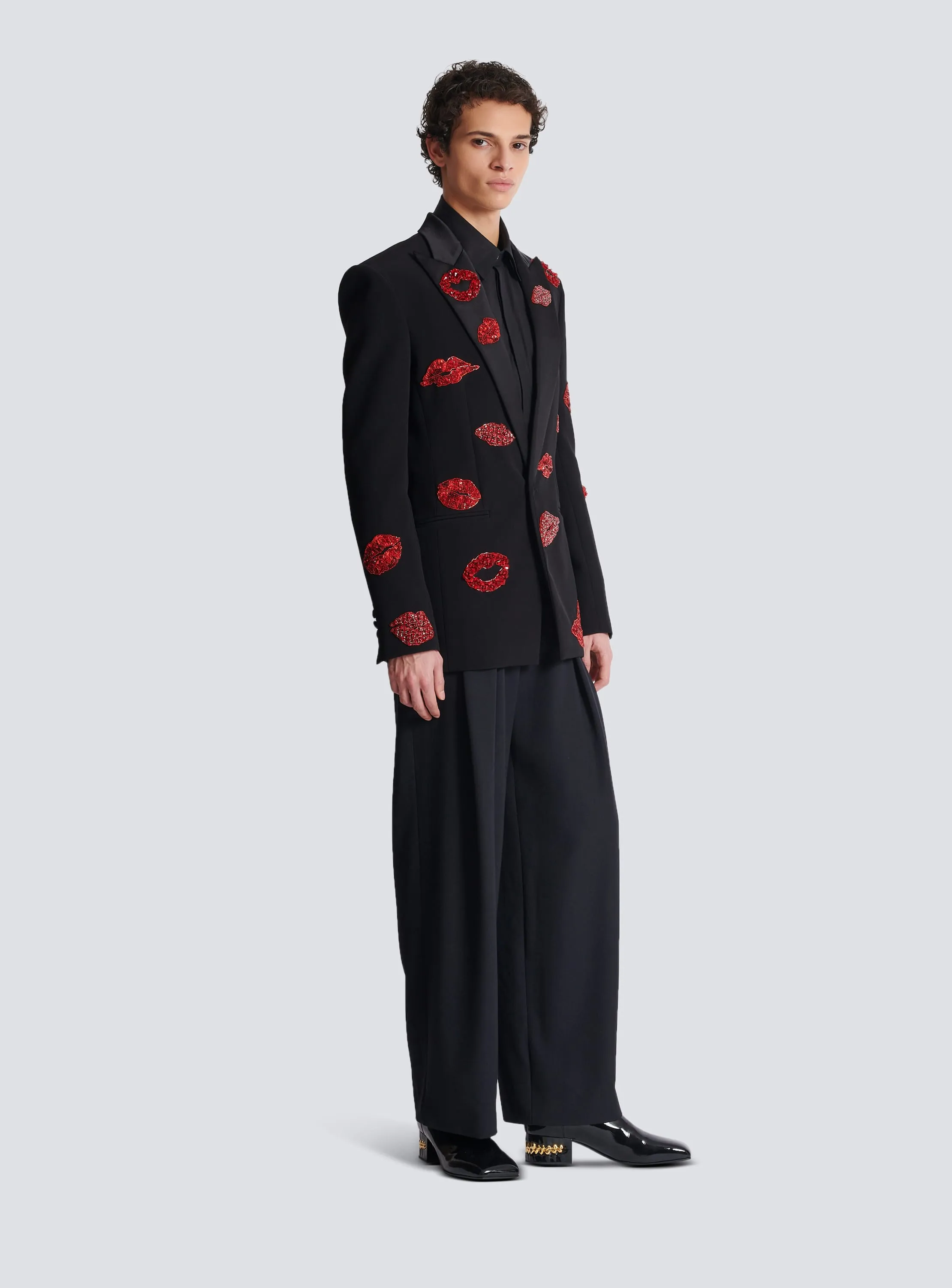 Crepe 1-Button Jacket With Kiss Embroidery