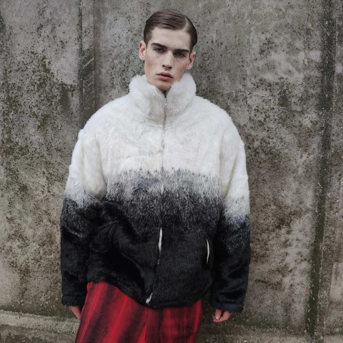 Gradient faux fur jacket tie-dye fluffy bomber festival varsity jacket raised neck fleece coat high fashion Autumn Winter coat in white blue