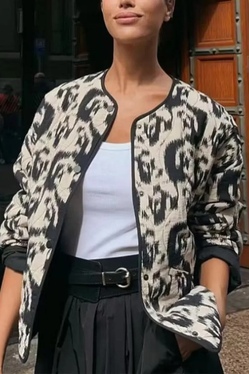 HCS1111 Abstract Allure Quilted Jacket Outerwear