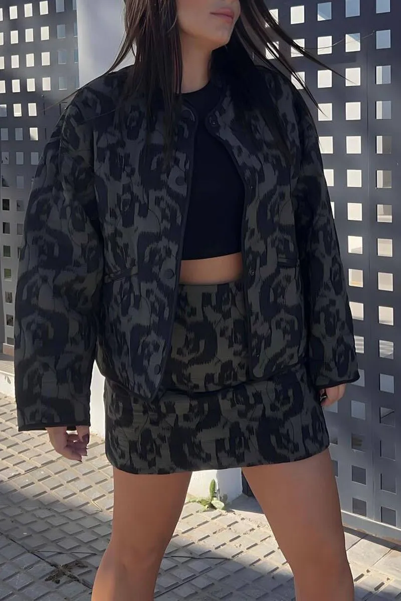 HCS1111 Abstract Allure Quilted Jacket Outerwear