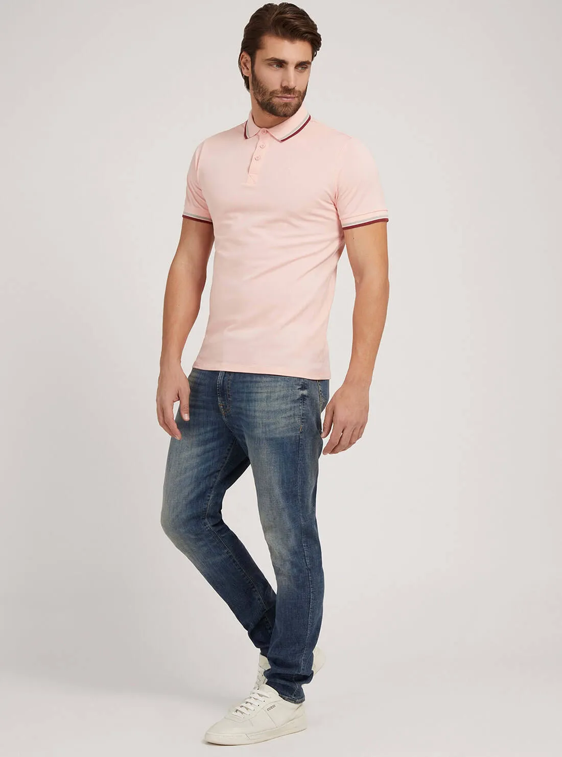 Mid-Rise Regular Tapered Drake Denim Jeans in Reeno Wash