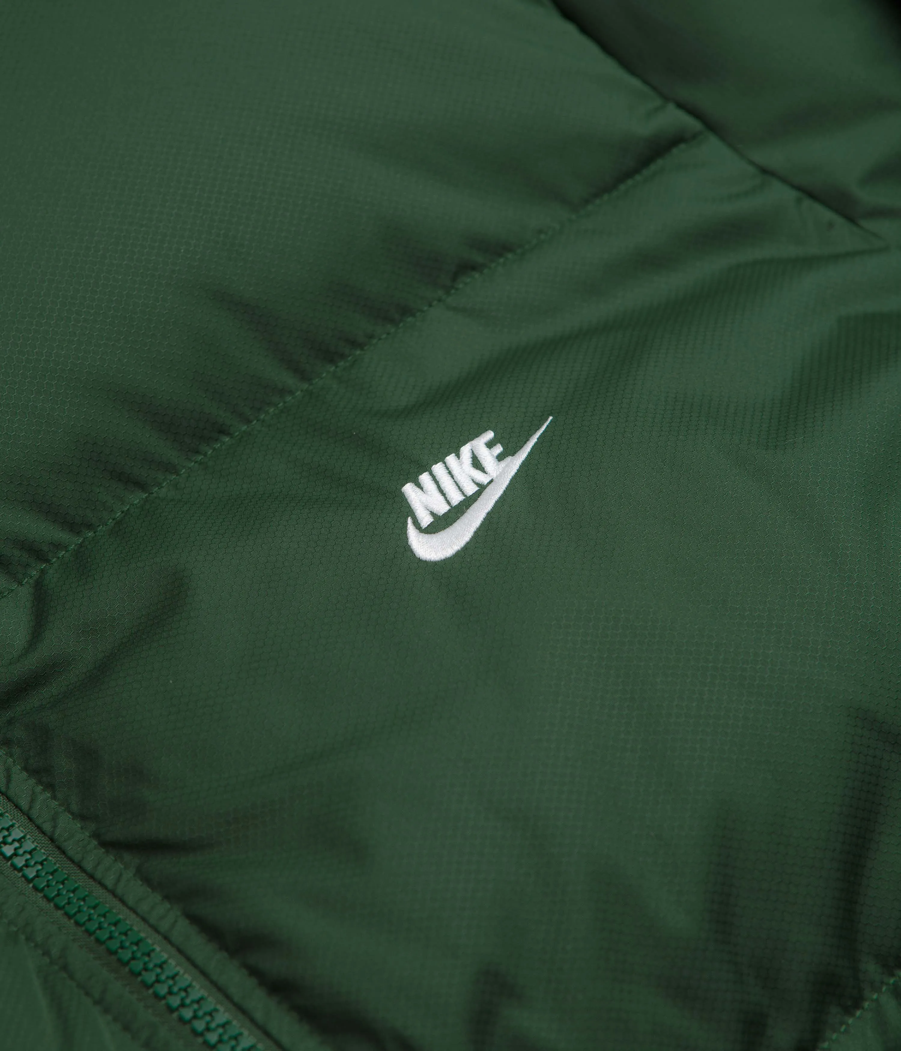 Nike Club Puffer Jacket - Fir / White